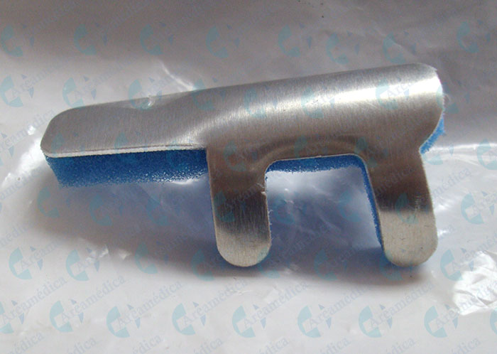 Inmovilizador de dedo en aluminio tipo sapo de 7,5cm